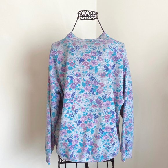 Vintage Lady Footlocker Mock Neck Sweatshirt (M) - Picture 2 of 6